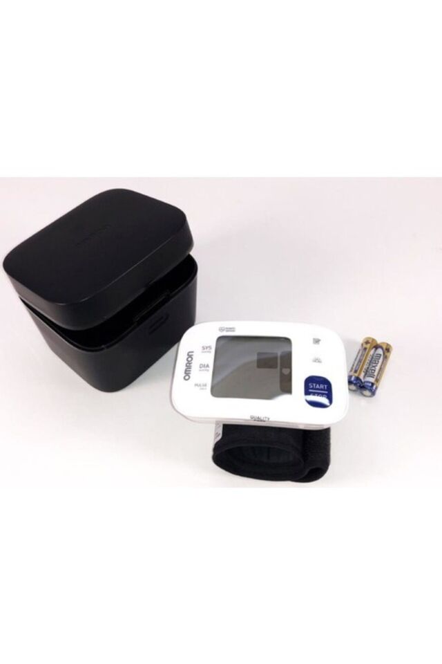 OMRON RS4 BİLEKTEN TANSİYON ALETİ