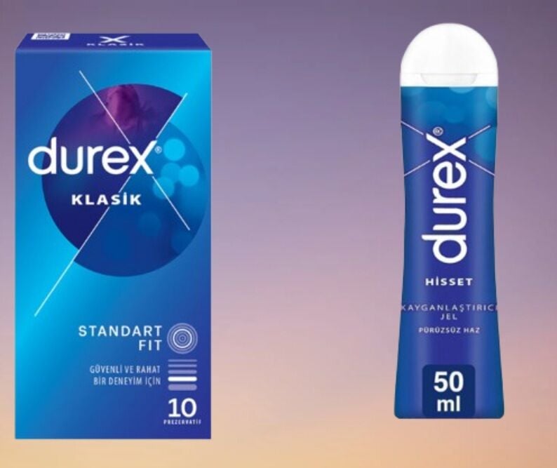 DUREX KLASİK PREZERVATİF 10'LU VE DUREX PLAY HİSSET KAYGANLAŞTIRICI JEL 50 ML