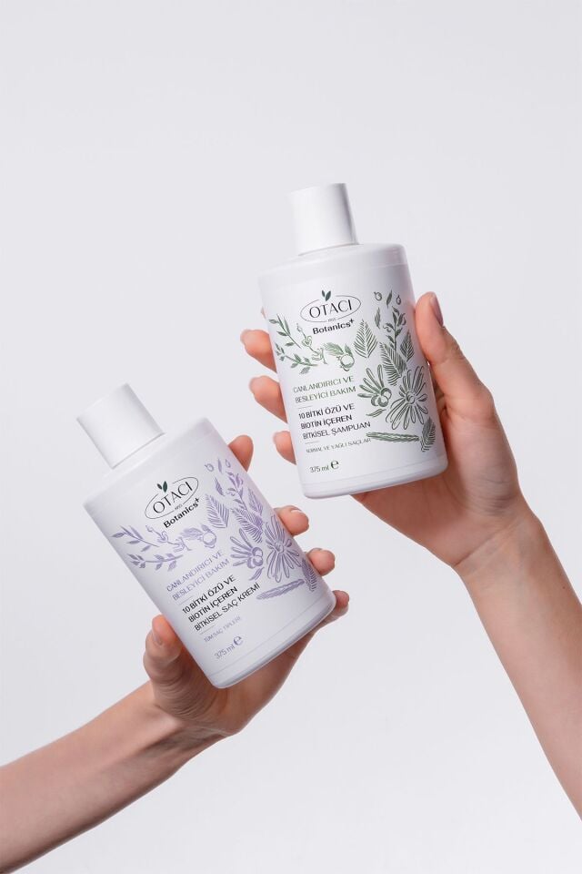 OTACI BOTANİCS CANLANDIRICI VE BESLEYİCİ BAKIM 10 BİTKİ ÖZÜ VE BİOTİN İÇEREN BİTKİSEL SAÇ KREMİ 375 ML
