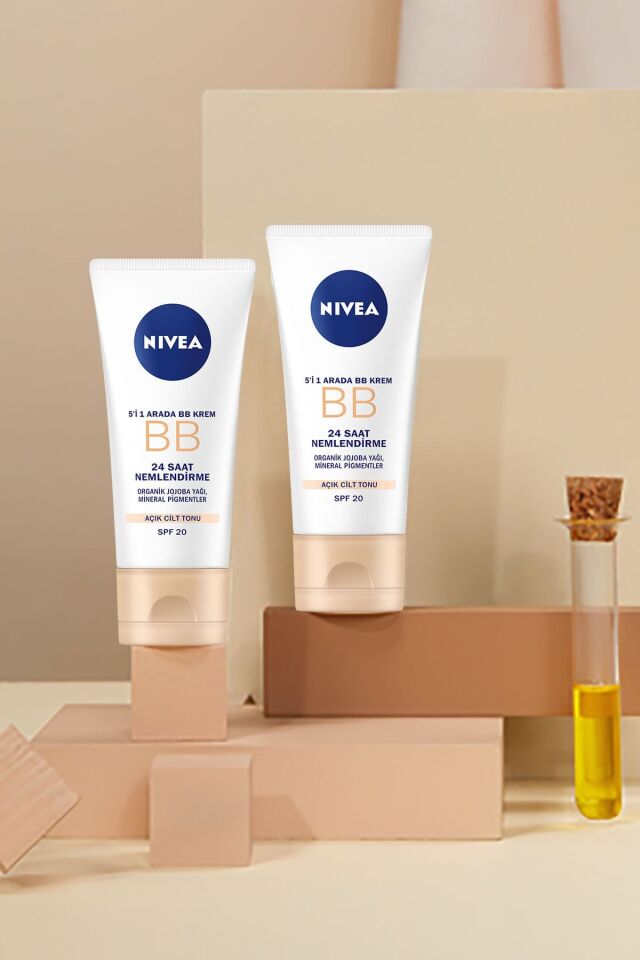 NIVEA 5'İ 1 ARADA BB KREM AÇIK TON 50 ML